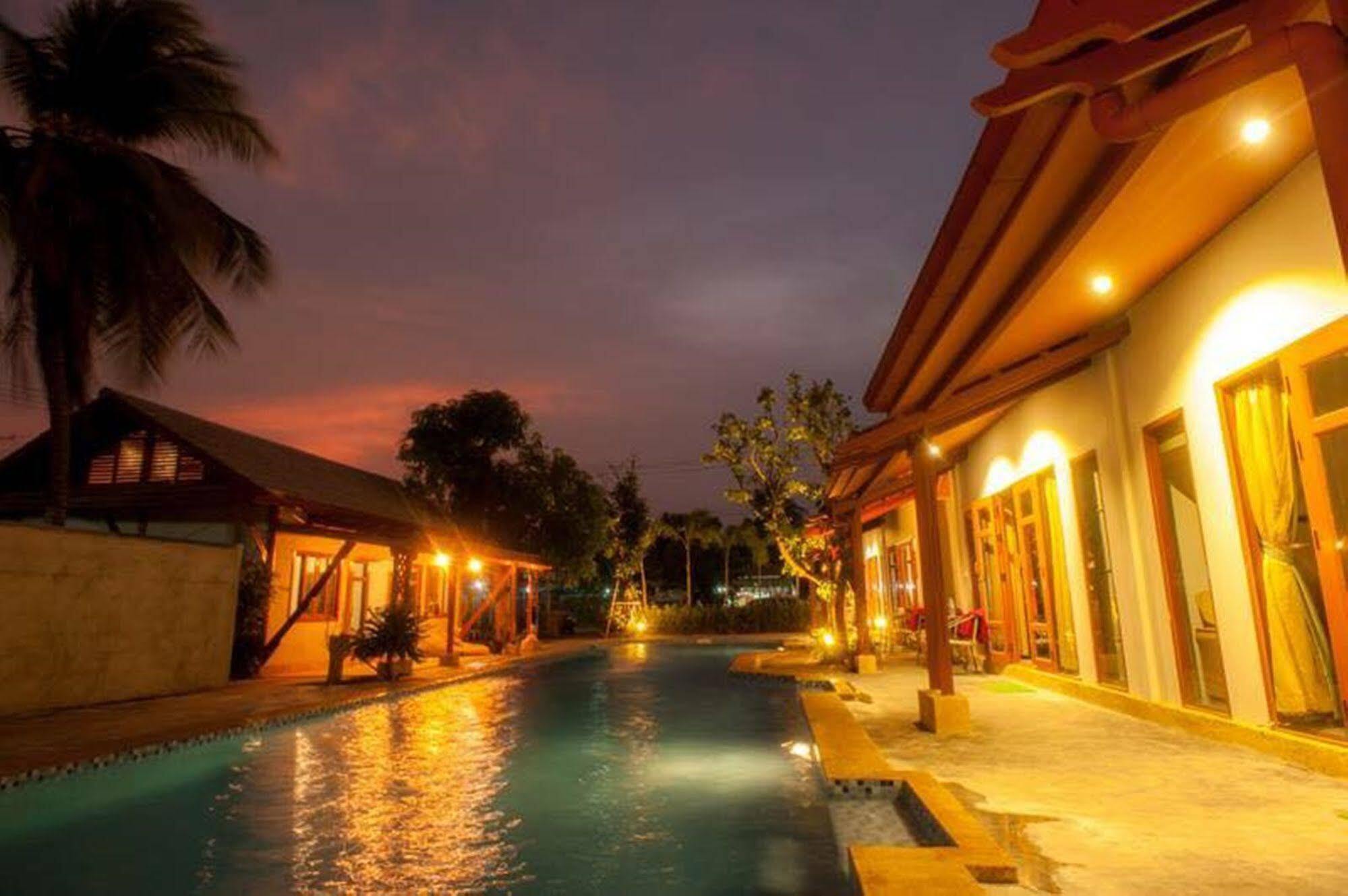 Ardea Resort Pool Villa Amphawa Exterior foto